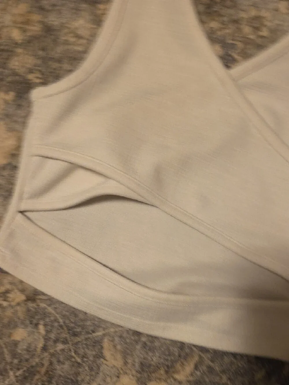 Roxy Cream Ribbed V-Back Tank - Picture 4 of 4